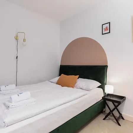 Apartmán With Balcony Trentowskiego By Renters *